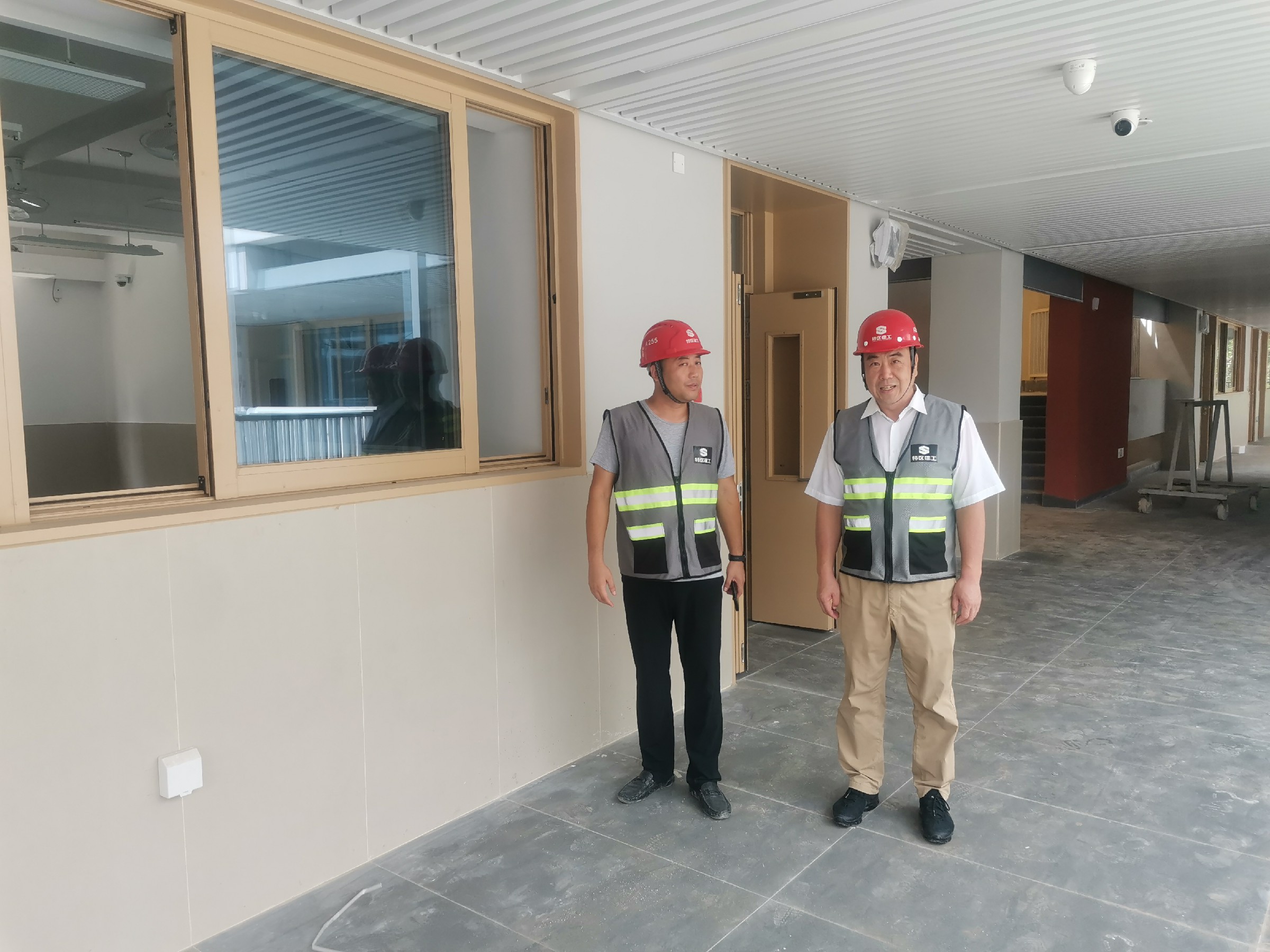 穆大寧.jpg 穆大寧.jpg